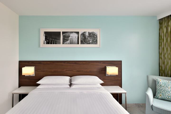 Room 5 of 59