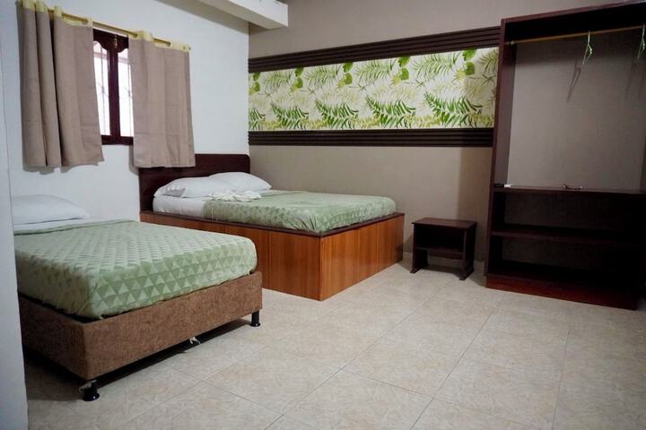 Room 3 of 13