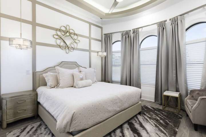 Room 9 of 39