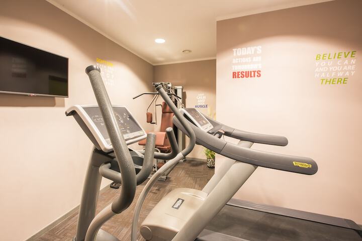 Health and Fitness 53 of 103