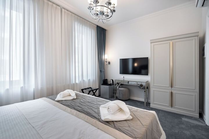 Room 58 of 208