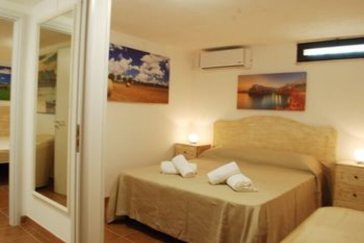 Room 14 of 44