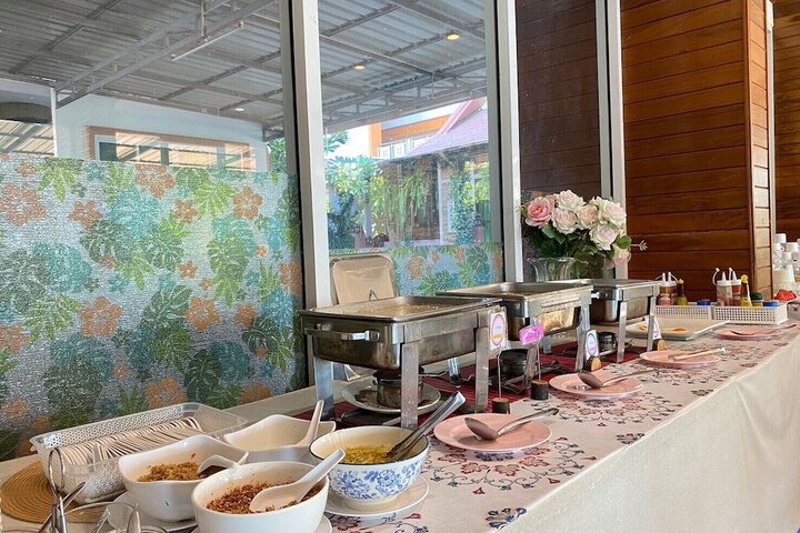 Breakfast/Coffee Service 47 of 66