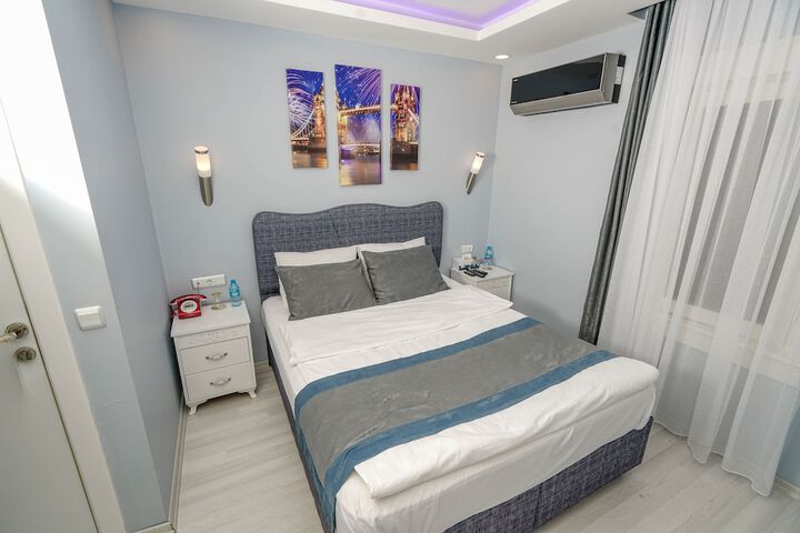 Room 7 of 55