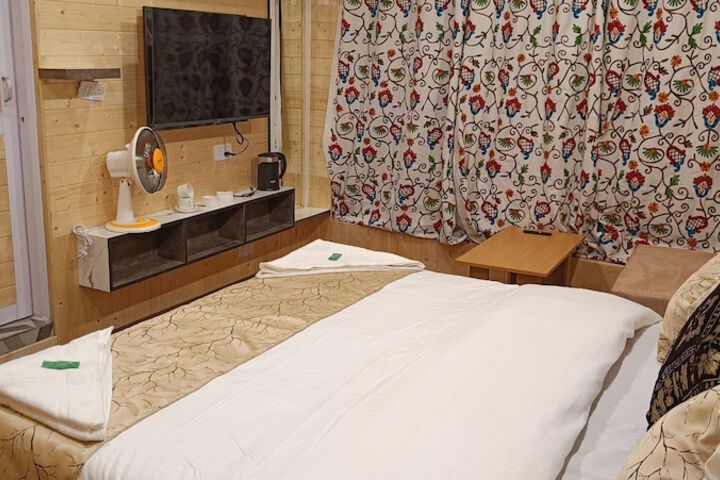 Room 40 of 68