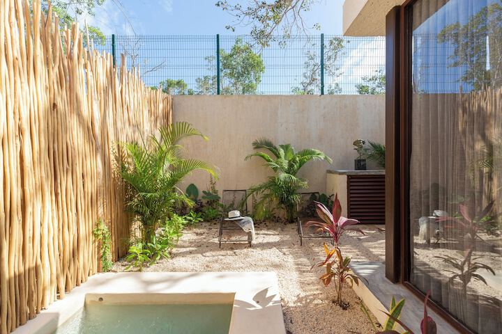 Terrace/Patio 41 of 111