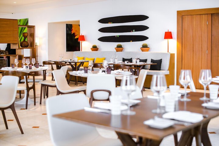 Dining 93 of 130
