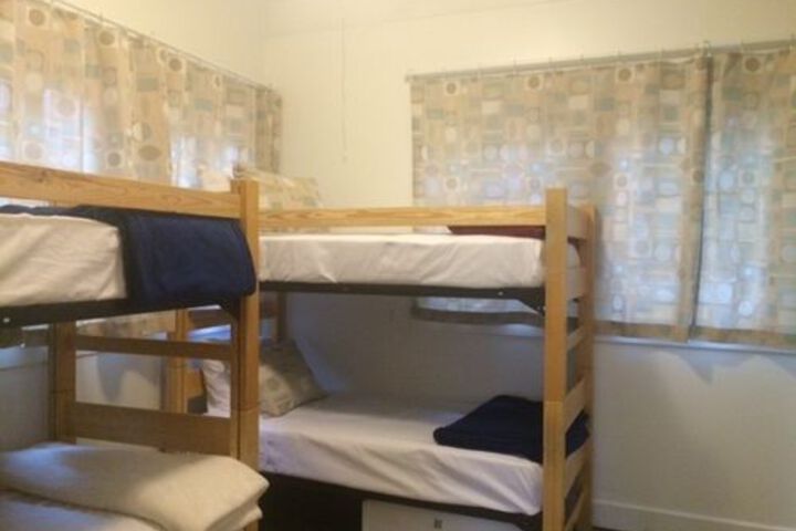 Room 6 of 48