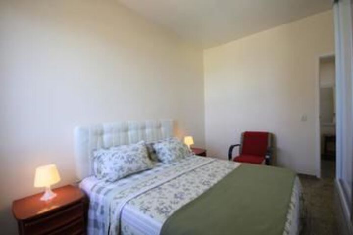 Room 17 of 47