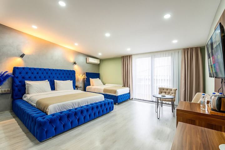 Room 28 of 54
