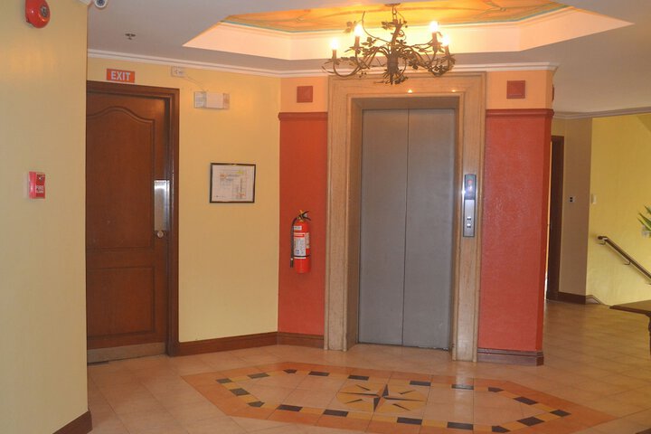Lobby Photos