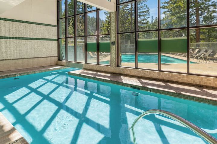 Pool 94 of 166