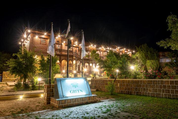 Green Pak Hotel Booni