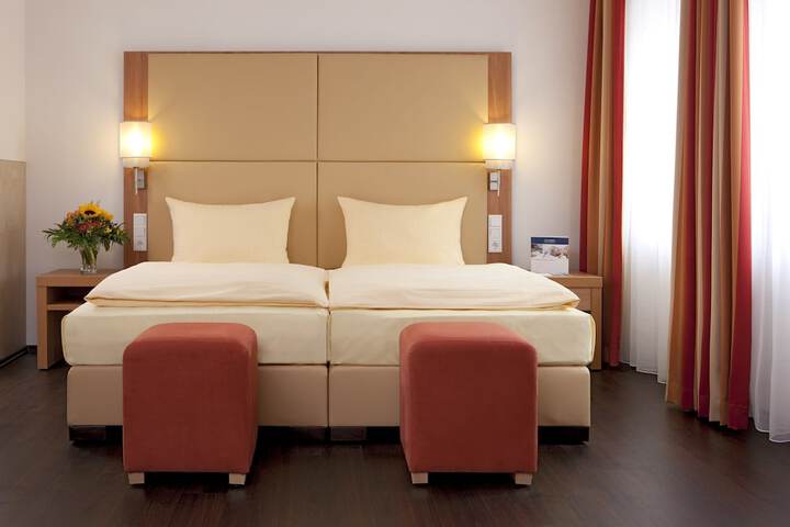 Room 5 of 55