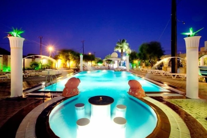Pool 31 of 49