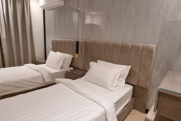 Room 13 of 57