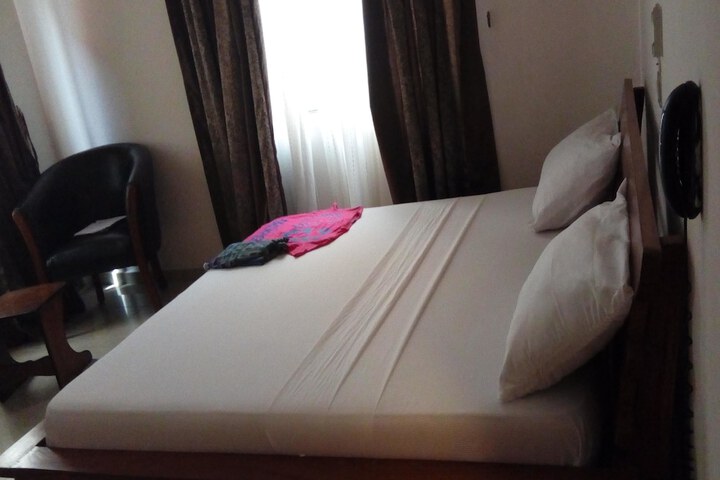 Room 25 of 78