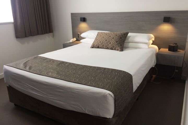 Room 5 of 60