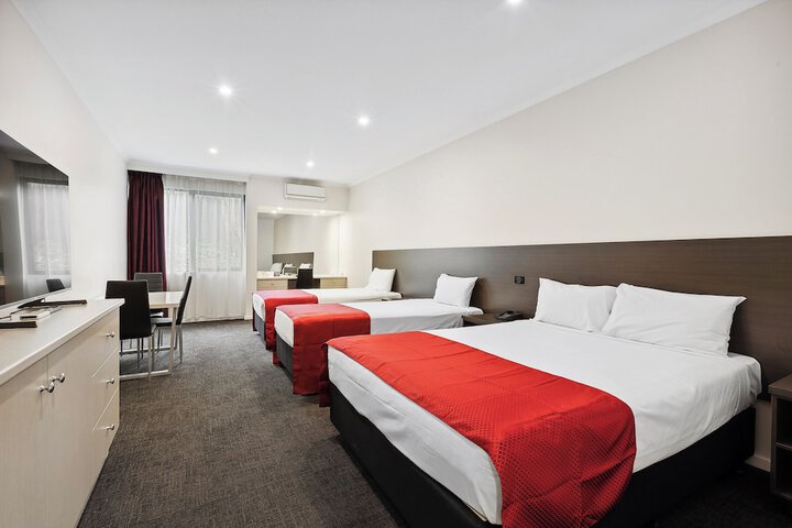 Room 5 of 21