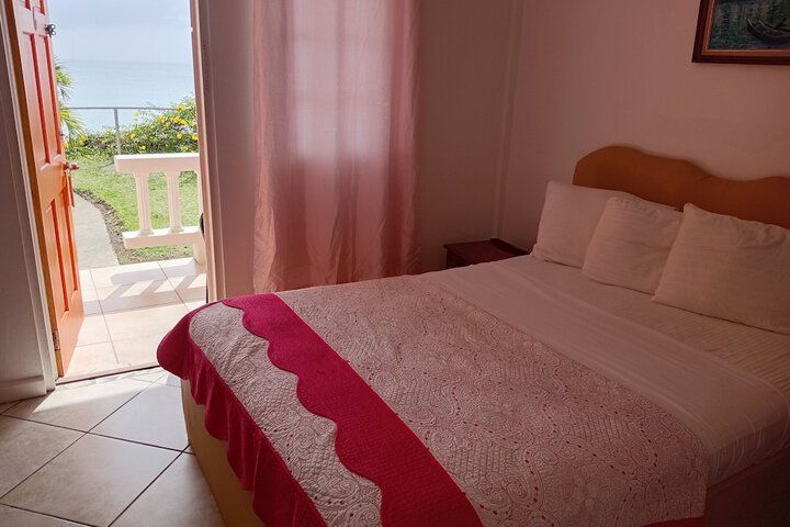 Room 10 of 44