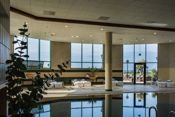 Pool 13 of 37
