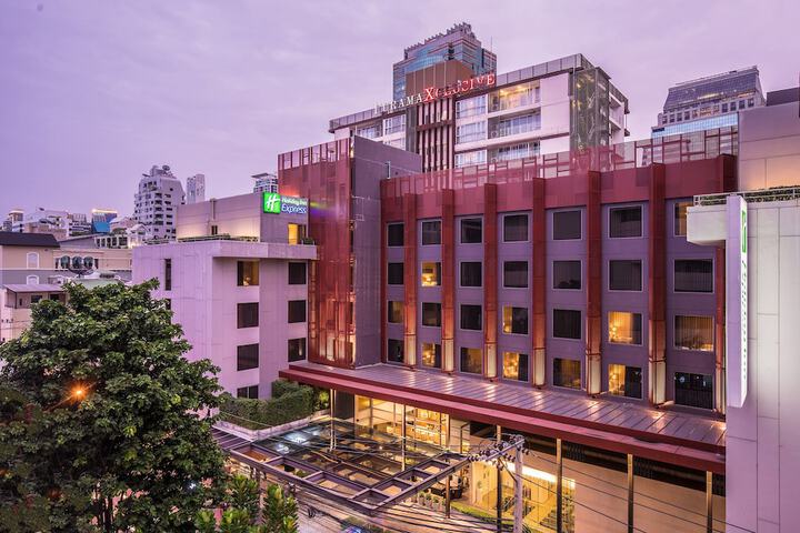 Holiday Inn Express Bangkok Sathorn Bangkok 51 Soi Pipat Silom Bangrak
