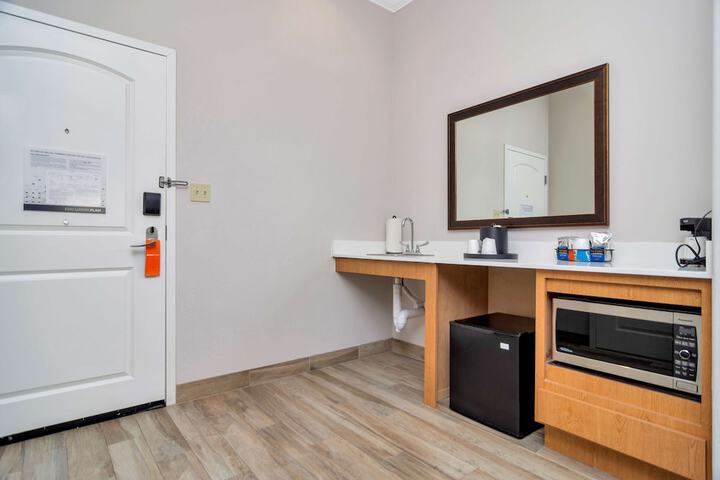 Minibar
