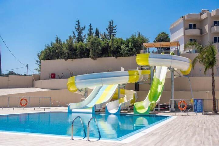 Pool 63 of 201