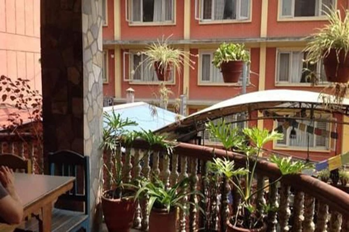 Terrace/Patio 28 of 40