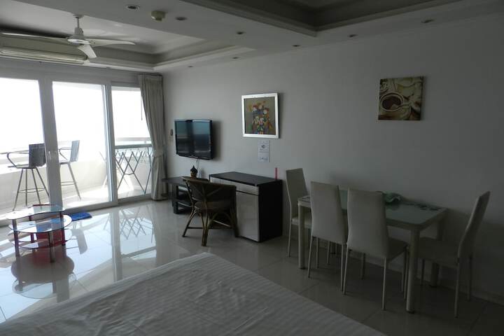 Room 133 of 259