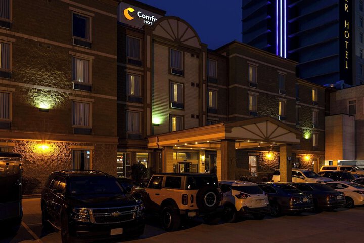 Hotel 84 of 84