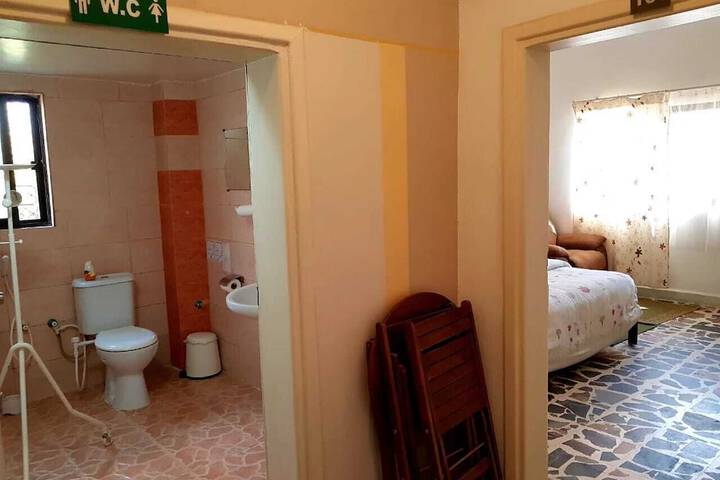 Room 15 of 50