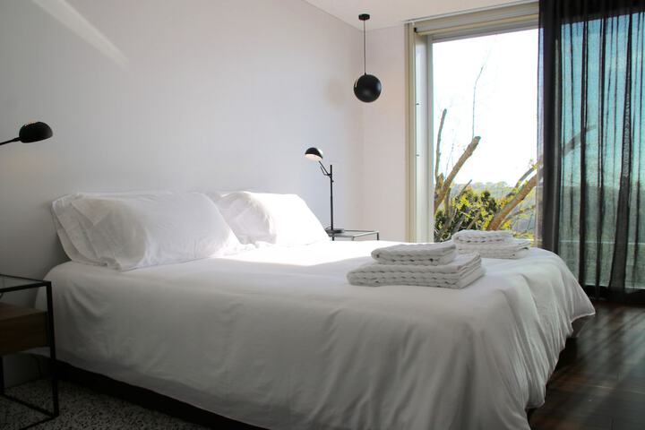 Room 30 of 90