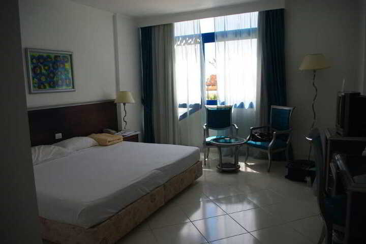 Room 3 of 3