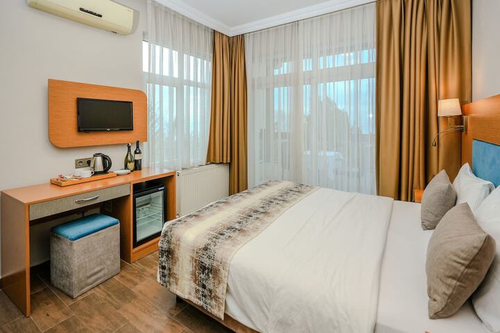 Room 33 of 101