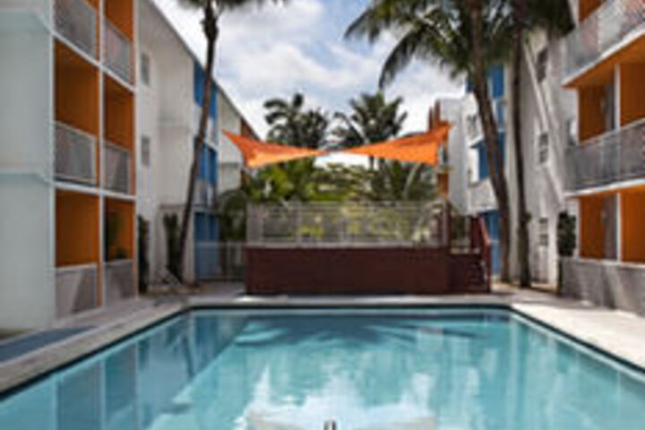 Pool 11 of 11