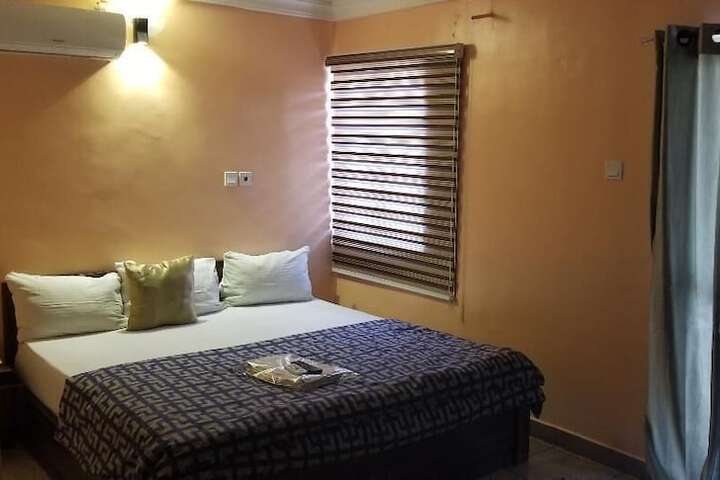 TERRAG LUXURY SUITES INN