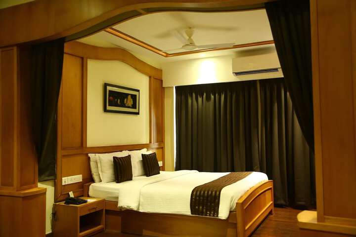 Room 10 of 45