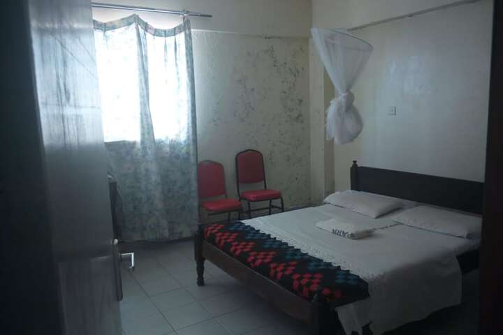 Room 2 of 24