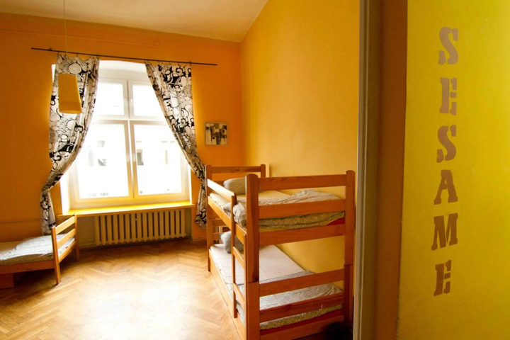 Photo 6