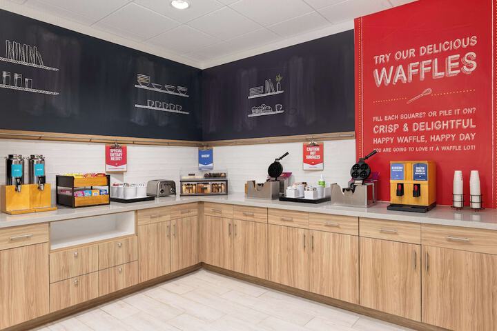 Breakfast/Coffee Service 40 of 49