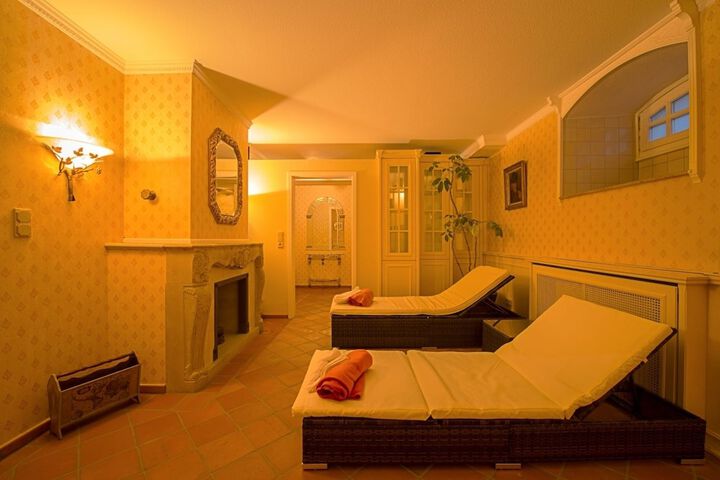 Room 21 of 79