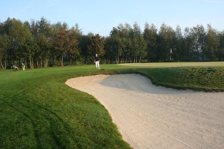 Golf 17 of 34