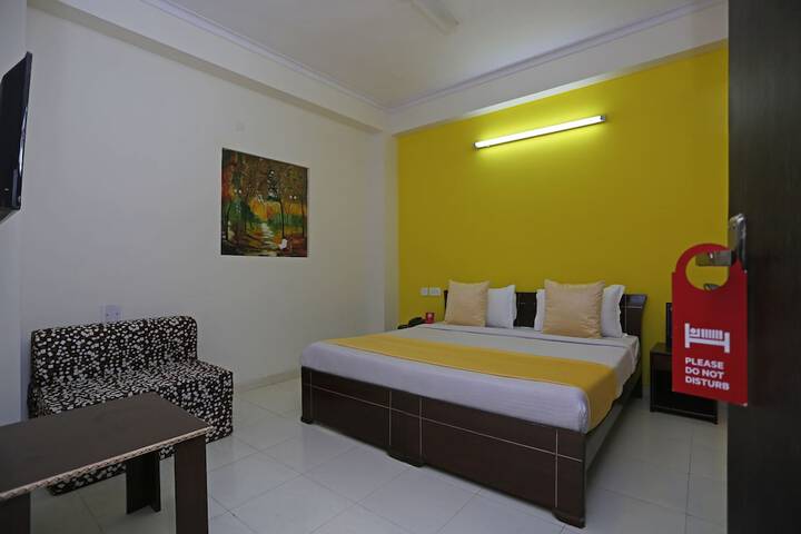 Room 8 of 25