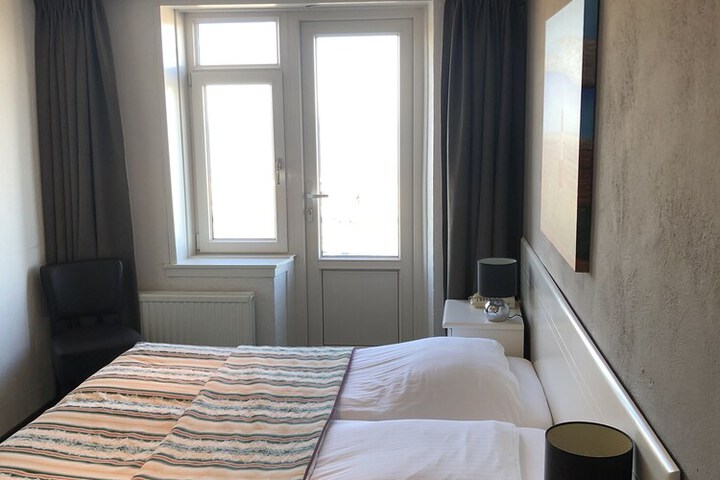 Room 13 of 139
