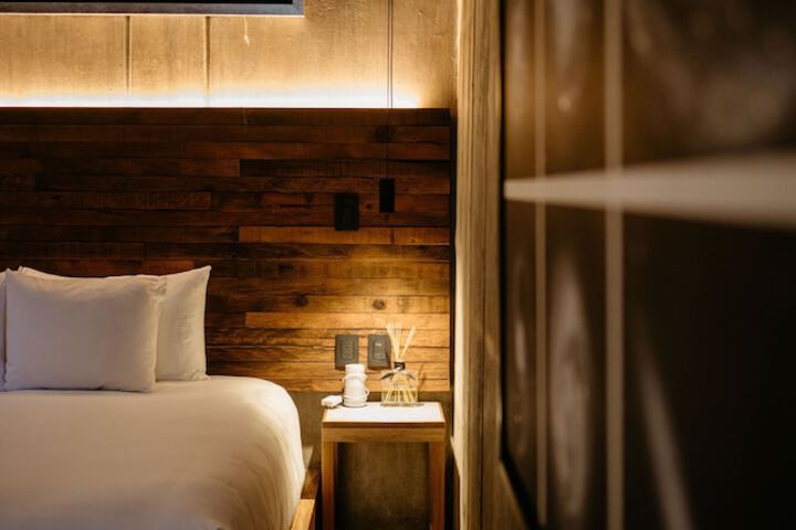 Room 21 of 75