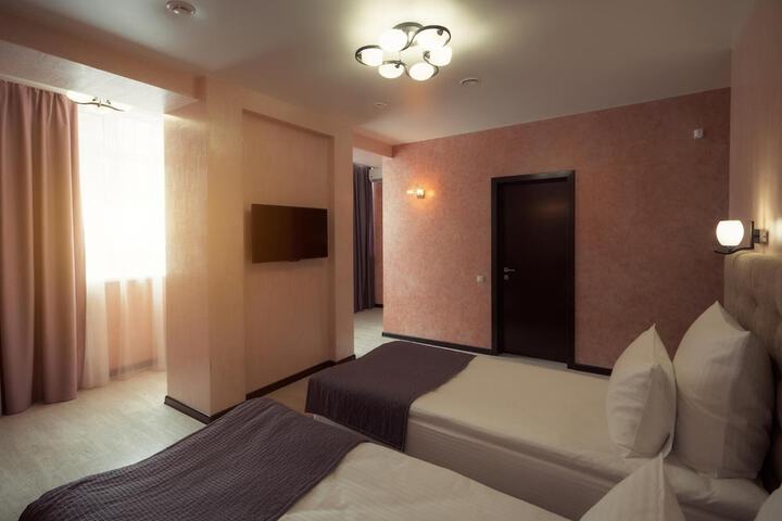 Room 20 of 39