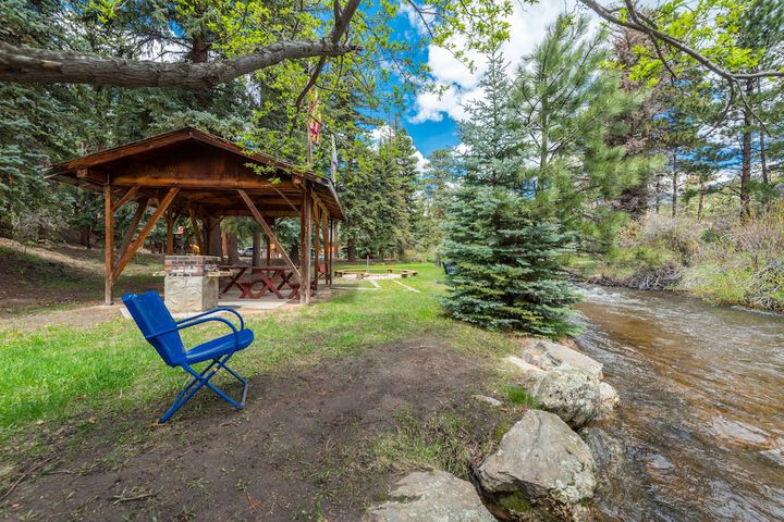 Property Grounds 82 of 95