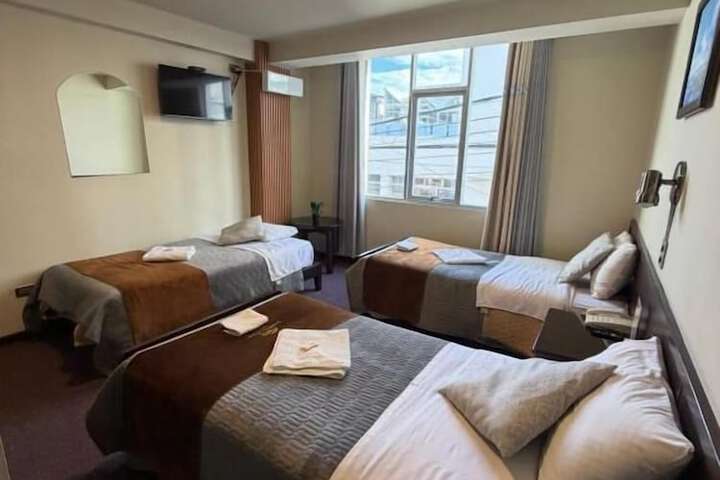 Room 3 of 17