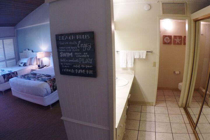 Room 3 of 59